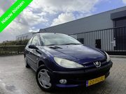 Peugeot 206 - 1.4 Gentry Automaat Clima