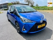 Toyota Yaris - 1.5 Hybrid Premium, Bi-Tone, Aut, Trekhaak, Navi, Cam, Cruis