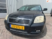 Toyota Avensis - 2.0 VVTi Linea Sol - Motor tikt - Schade