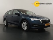 Skoda Octavia - Combi 1.0 e-TSi Ambition Mild Hybrid Automaat / Trekhaak / S
