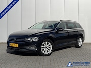 Volkswagen Passat - Variant 1.5 TSI Business Carplay Automaat Stoelmass.