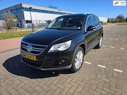 Volkswagen Tiguan - 2.0 TSI Track&Field 4Motion