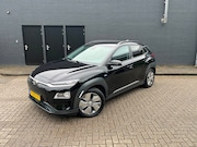 Hyundai Kona - EV Comfort Smart 64 kWh SOH 100% Warmtepomp