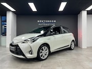 Toyota Yaris - 1.5 Hybrid Bi-Tone | Lane | Cam | Carplay |