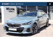 BMW 5-serie - 5 Serie 550e xDrive M Sport Automaat / Panoramadak