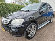 Mercedes-Benz M-klasse - 420 CDI V8 GRIJS KENTEKEN 4WD VOLLE AUTO 306PK
