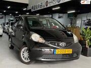 Toyota Aygo - 1.0-12V/ 5drs/ dealeronderhouden/ 1jaar apk/ airco/ EL-ramen