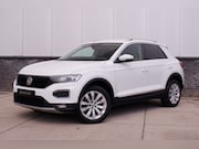 Volkswagen T-Roc - 1.5 TSI Sport | LED | Trekhaak | Carplay | Camera | Virtual