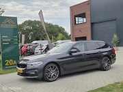 BMW 5-serie - Touring 520i High Executive |Leder|Camera|Trekhaak|
