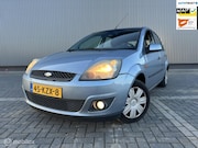 Ford Fiesta - 1.4-16V Ambiente|APK|AIRCO|