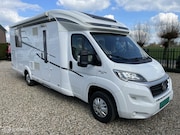 Hymer Tramp - 698 Semi-integraal met Hef én Queensbed 2X Airco, Solar zéér