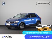 Volkswagen T-Roc - 1.0 TSI Style Business 110 PK | Navigatie | Parkeersensoren 