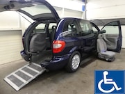 Chrysler Voyager - 2.4i - Rolstoel Auto - Uitdraaiende bijrijdersstoel