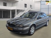 Jaguar X-Type - 2.5 V6 Executive