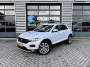 Volkswagen T-Roc - 1.5 TSI 150 pk Sport | Trekhaak | Climatronic | Parkeersenso
