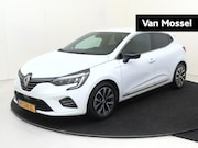 Renault Clio - 1.0 TCe 90 Techno 360 Camera / 9'3 inch navigatiescherm / 16