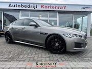 Jaguar XE - 2.0 Portfolio R Sport Black Pack/Bomvol opties/Spe