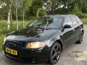 Audi A3 - 2.0 FSI Ambiente