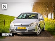 Opel Astra - 1.8 Cosmo |Automaat |Navi |Cruise |Trekhaak|Airco