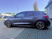 Ford Focus - 1.0 125 pk ST-line X panoramadak, winterpakket, 19 inch lm, 