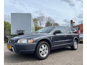 Volvo XC70 - 2.5 T Kinetic/Automaat/Trekhaak/Leder/Youngtimer/Cruise/Airc