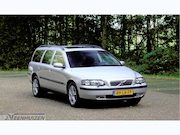 Volvo V70 - 2.5 T AWD | 2003 | ✅AUTOMAAT |✨Pano |⭐Stoelverwarming |
