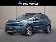 Lynk & Co 01 - 1.5 Plug-in Hybrid | Panoramadak | 360° Camera | P