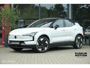 Volvo EX30 - Single Motor Extended Range Ultra 69 kWh | SOH 98% | Pano |