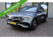 Mercedes-Benz EQA - 250 AMG Line 67 kWh Panoramadak Memory stoelen 19 Inch velge