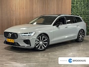 Volvo V60 - T6 AWD Recharge Ultra Dark | Trekhaak | Schuifdak | Head-Up 