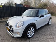 MINI Cooper - Mini 1.5 Business Stoelverw/AC/Navi/Cruise