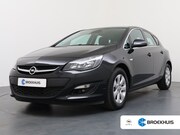 Opel Astra - 1.4 Turbo Blitz / Navigatie / Parkeersensoren / Airco / Crui