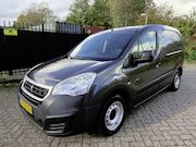 Peugeot Partner - 120 1.6 BlueHDi 100 L1 Premium Pack Airco/Cruise/Trekhaak