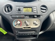 Toyota Yaris - 1.3 VVT-i Idols