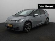 Volkswagen ID.3 - First Plus 58 kWh | Apple Carplay/Android Auto | navigatiesy