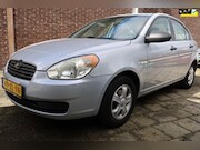 Hyundai Accent - 1.6i Dynamic