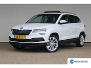 Skoda Karoq - 1.5 TSI ACT Style Business | Trekhaak | Panoramadak | Premiu