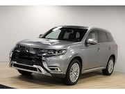 Mitsubishi Outlander - 2.4 PHEV Instyle | Schuif- Kanteldak | Trekhaak | 360 Camera