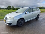 Volkswagen Golf - 1.6 Trendline
