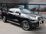 Toyota Tundra - 5.7 V8 LIMITED A/T 5 ZITS 4WD VAN MARGE