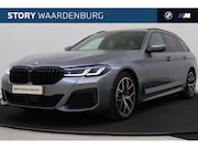 BMW 5-serie - 530e M Sport Automaat / Trekhaak / Panoramadak / Comfortstoe