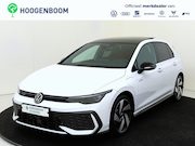 Volkswagen Golf - 1.5 eHybrid GTE | SoH 100% | Panoramadak | Trekhaak | Achter