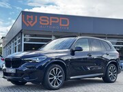 BMW X5 - xDrive30d M-Sport|Pano|Indivi|Lucht|Sfeerve|El.Trekha