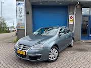 Volkswagen Jetta - 1.6 COMFORTLINE