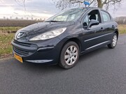 Peugeot 207 - 1.4 XR