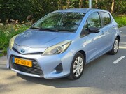 Toyota Yaris - 1.5 Full Hybrid Aspiration * AIRCO