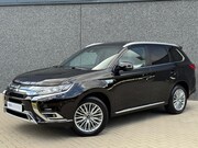 Mitsubishi Outlander - 2.4 PHEV Instyle | Schuifdak | Dodehoek assistent | 360° Cam