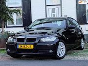 BMW 3-serie - 318 318i Dynamic Executive