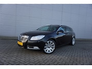 Opel Insignia - Sports Tourer 1.6 T Cosmo Climate / Navi / Cruise / Leder / 