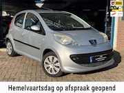 Peugeot 107 - 1.0-12V XS 2008 5drs Grijs AUT APK NAP